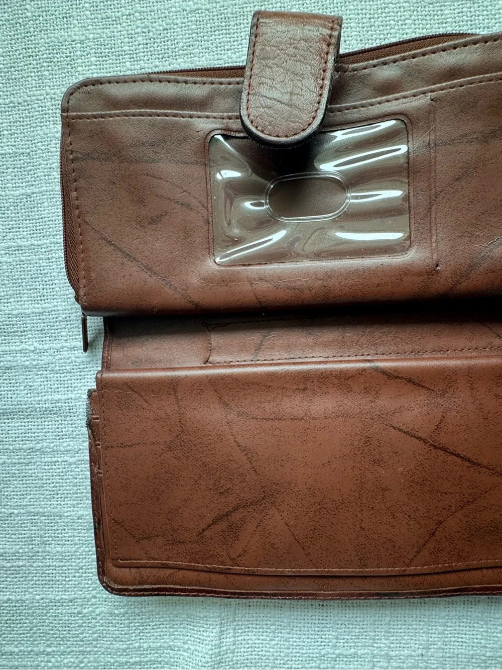 Buxton Brown Leather Bifold Wallet Brown Classic